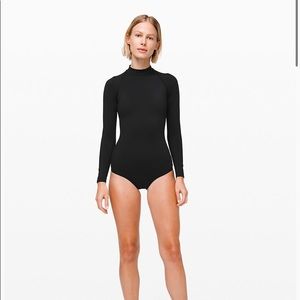 Lululemon Rashguard Will the Wave  - NWOT
